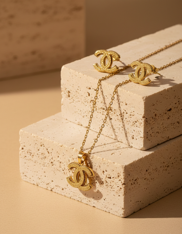 Amaura Radiant Emblem Neckset