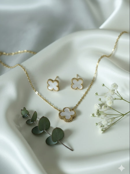 Clover Necklace