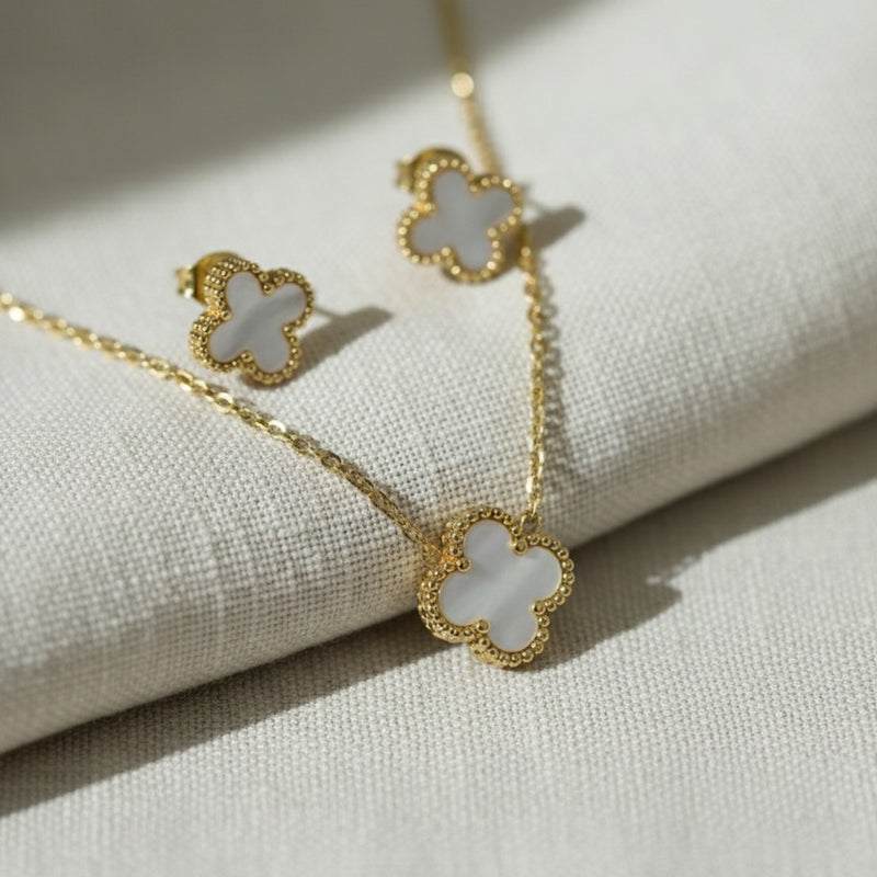 White Clover Pendant Set with Stud Earrings