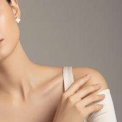 Classic Gold Bow Bracelet