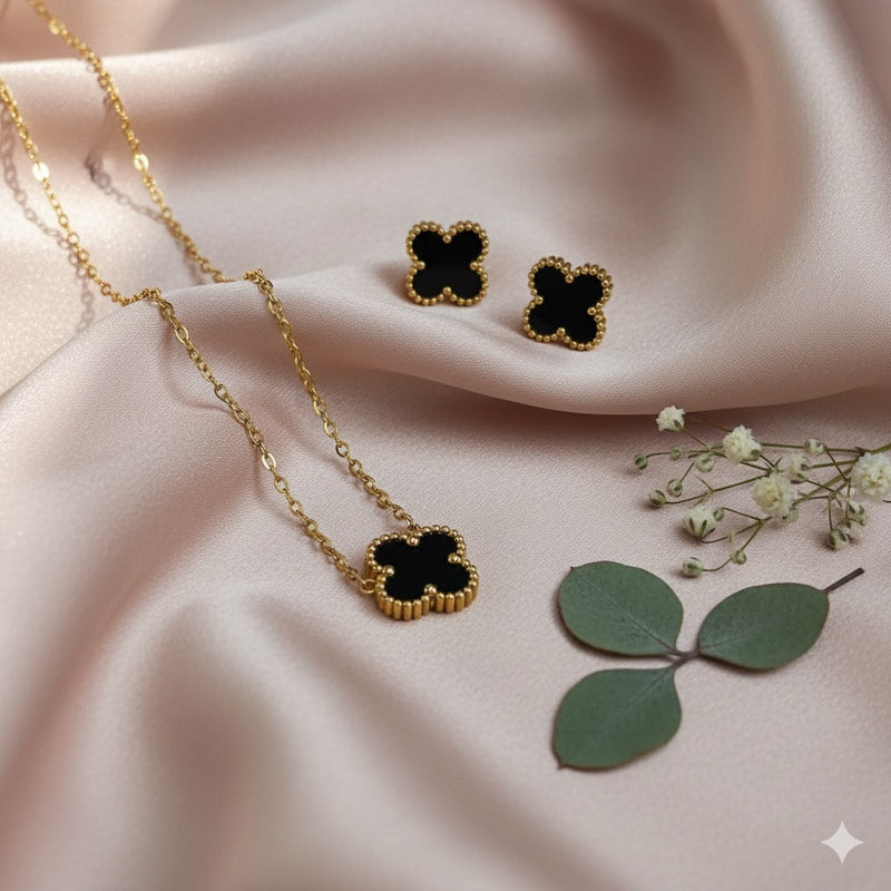 Clover Necklace