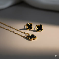 Clover Necklace