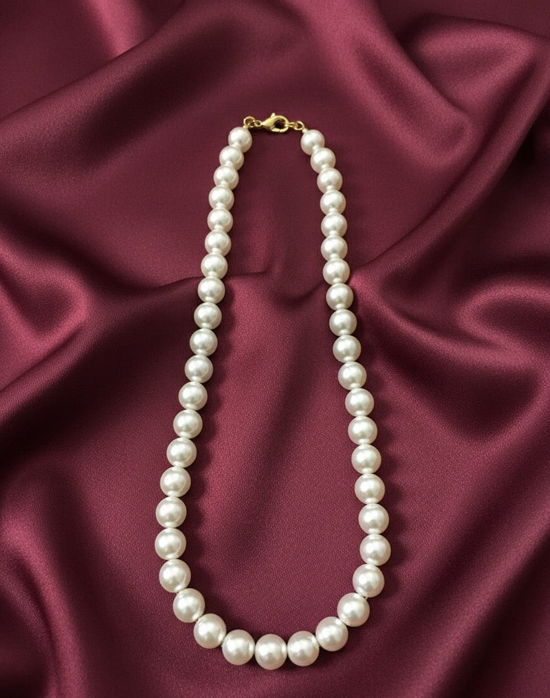 Amaura Pearl Essence Necklace Picture