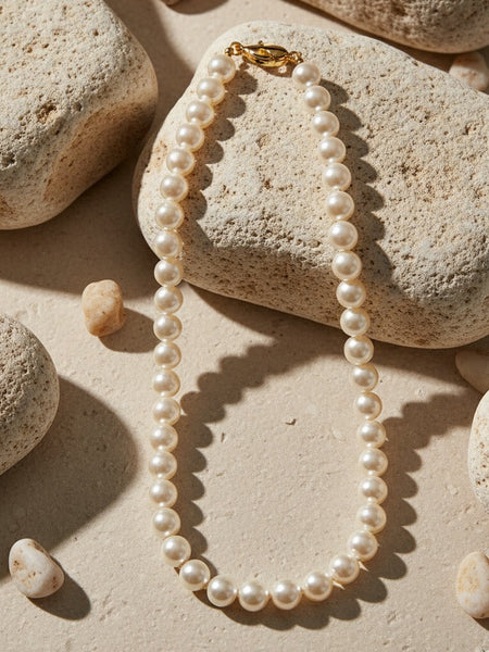 Amaura Pearl Essence Necklace Image