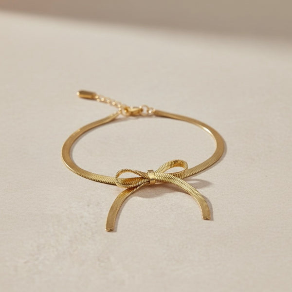 Elegant Gold Bow Knot Bracelet for Women