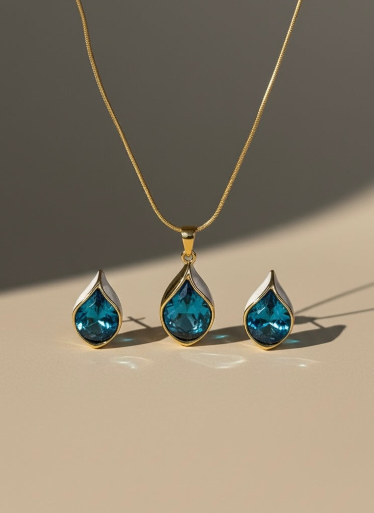 Amaura Blue Oasis Necklace Set “Azure Accent Gold Set”