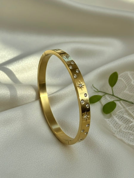 Amaura Celestial Spark Gold Kada