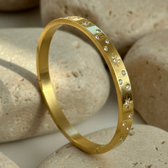 Amaura Celestial Spark Gold Kada Close View