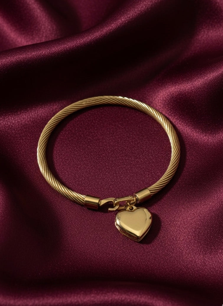 Amaura Heartlock Gold Kada