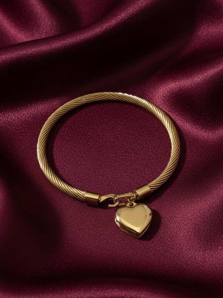 Amaura Heartlock Gold Kada