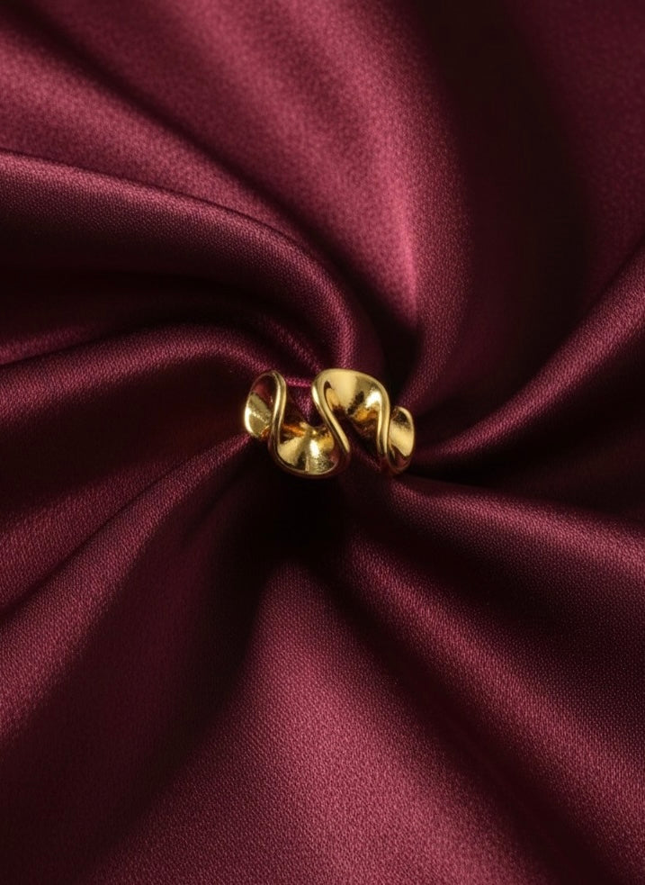 Molten Wave Adjustable Gold Ring