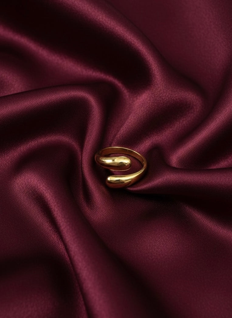 Molten Droplet Adjustable Gold Ring