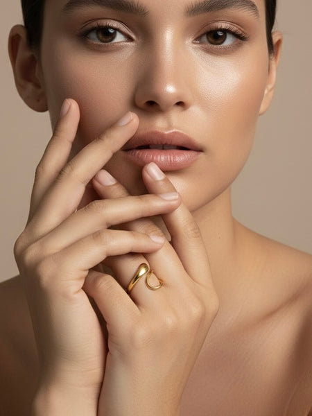 Organic Curve Adjustable Gold Ring