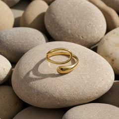 Organic Curve Adjustable Gold Ring