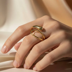 Organic Curve Adjustable Gold Ring