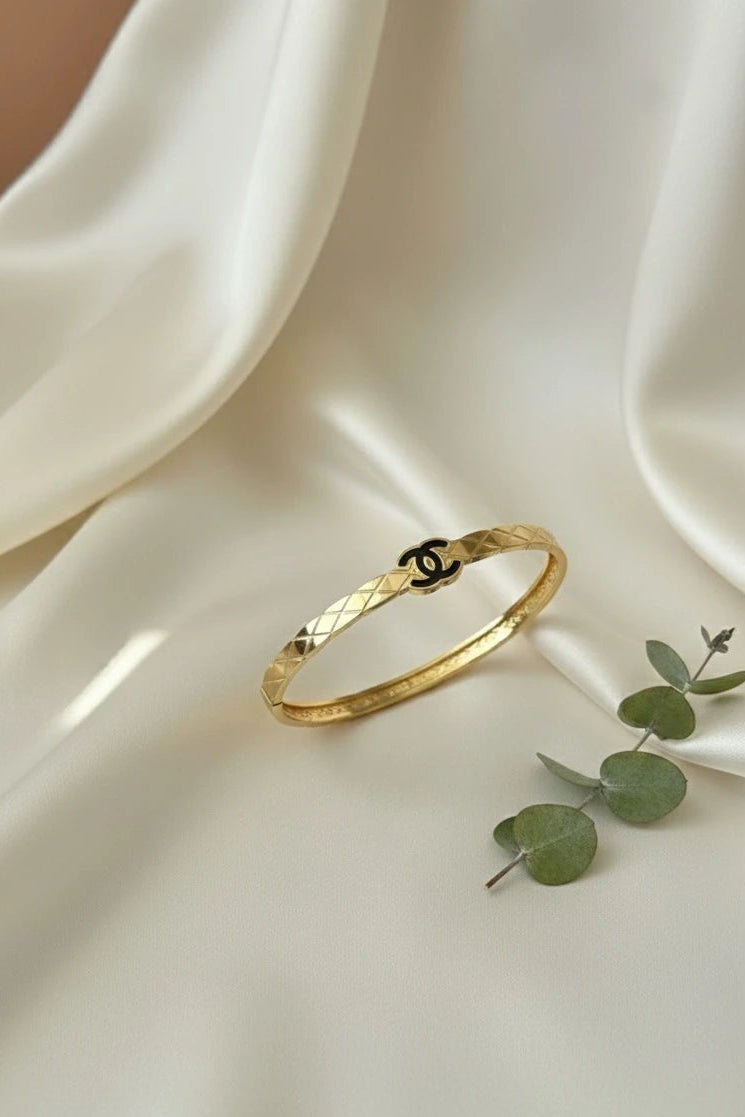 Luxury style golden kada
