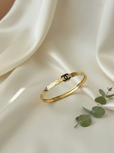 Luxury style golden kada
