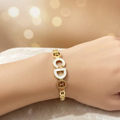 Minimal designer kada for daily wear
