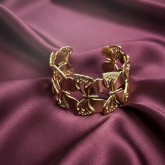 Free size butterfly cuff bracelet
