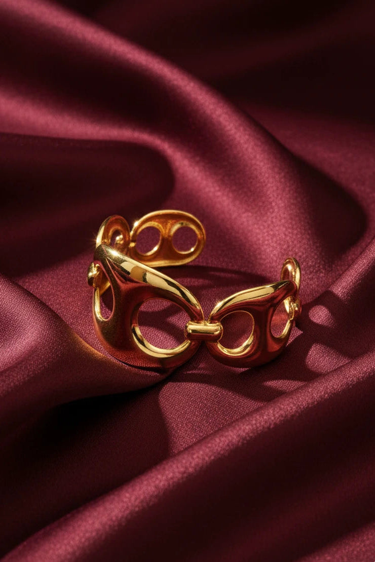 Stainless steel link cuff bracelet
