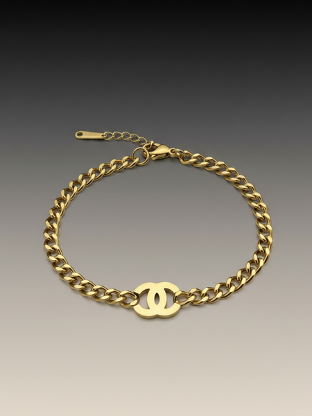 Amaura Golden Emblem Chain Bracelet Image