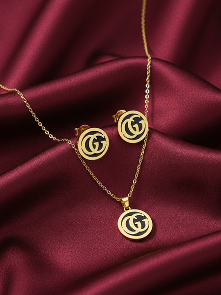 Amaura Noir Gold Emblem Set