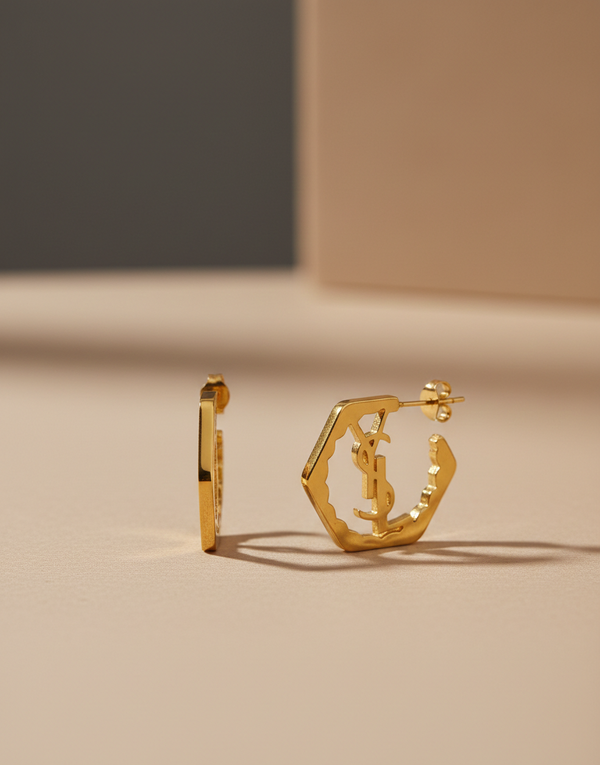 Gold Earrings “Modern Edge Glow”