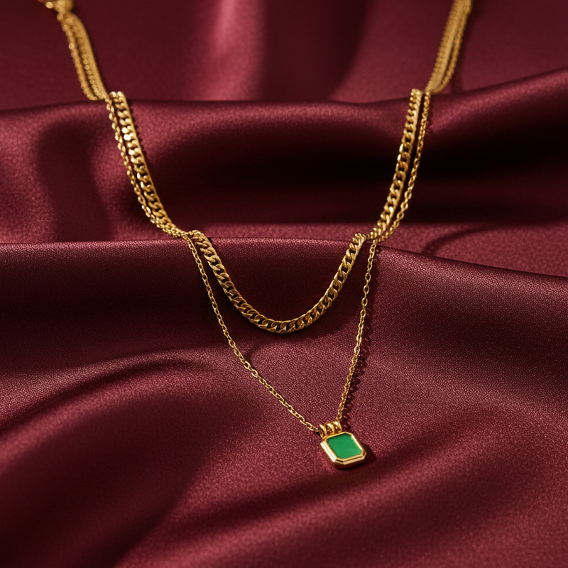 Emerald Drop Layered Chain Image