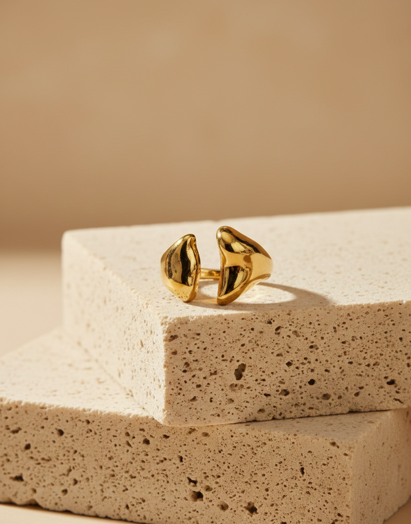 Liquid Gold Ring Image