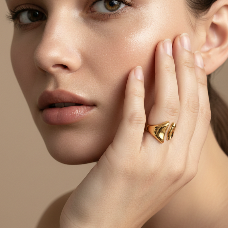 Liquid Gold Ring With Model