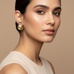 Pearl with golden Stud with Model