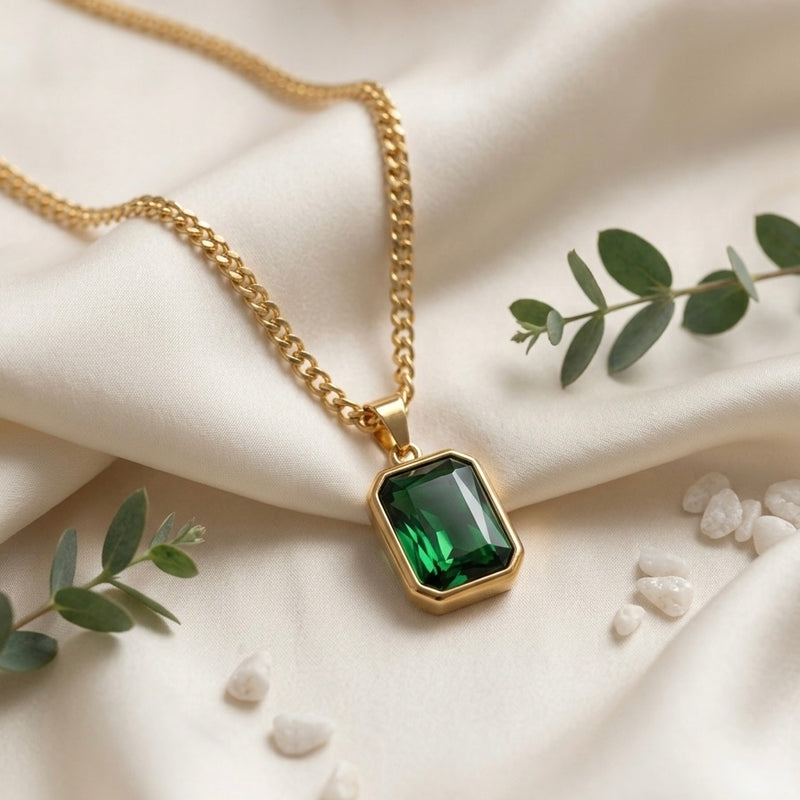 Emerald Green Stone Pendant Necklace