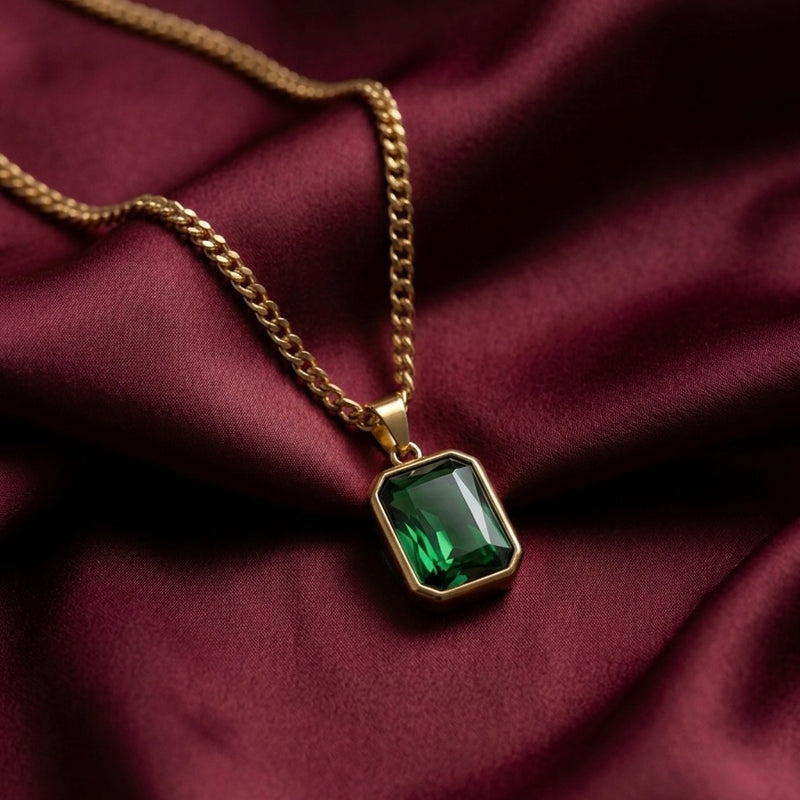 Emerald Green Stone Pendant Necklace