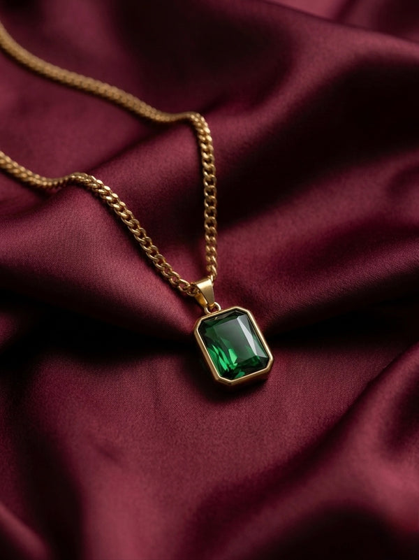 Emerald Green Stone Pendant Necklace