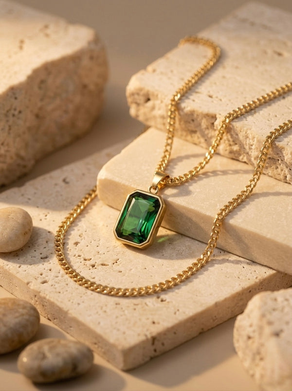 Emerald Green Stone Pendant Necklace