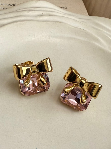 Stud Earrings
