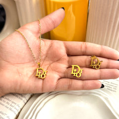 Amaura Radiant Gold Aura Set “Golden Glow Statement Set