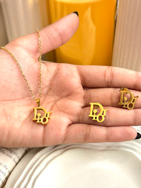 Amaura Radiant Gold Aura Set “Golden Glow Statement Set