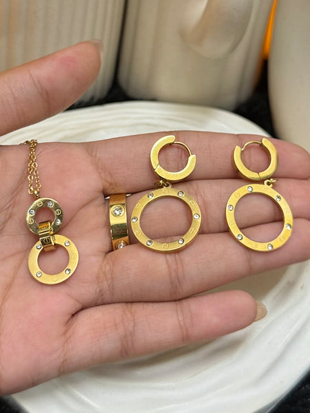 Amaura Diamond Sparkle Gold Set “Golden Shimmer & Stones”