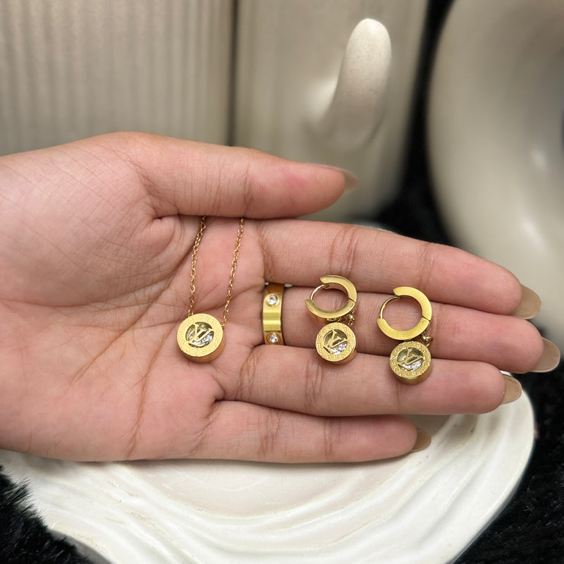 Amaura Lustrous Light Gold Set “Golden Radiance Necklace”