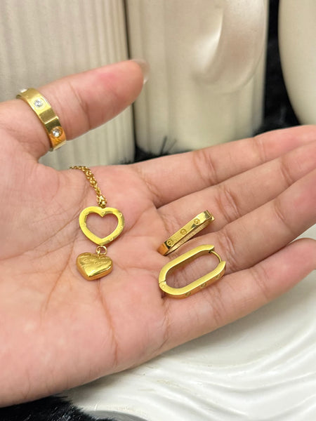 Amaura Sunshine Bold Necklace Set “Golden Bold Statement”