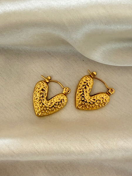 Set of hoops