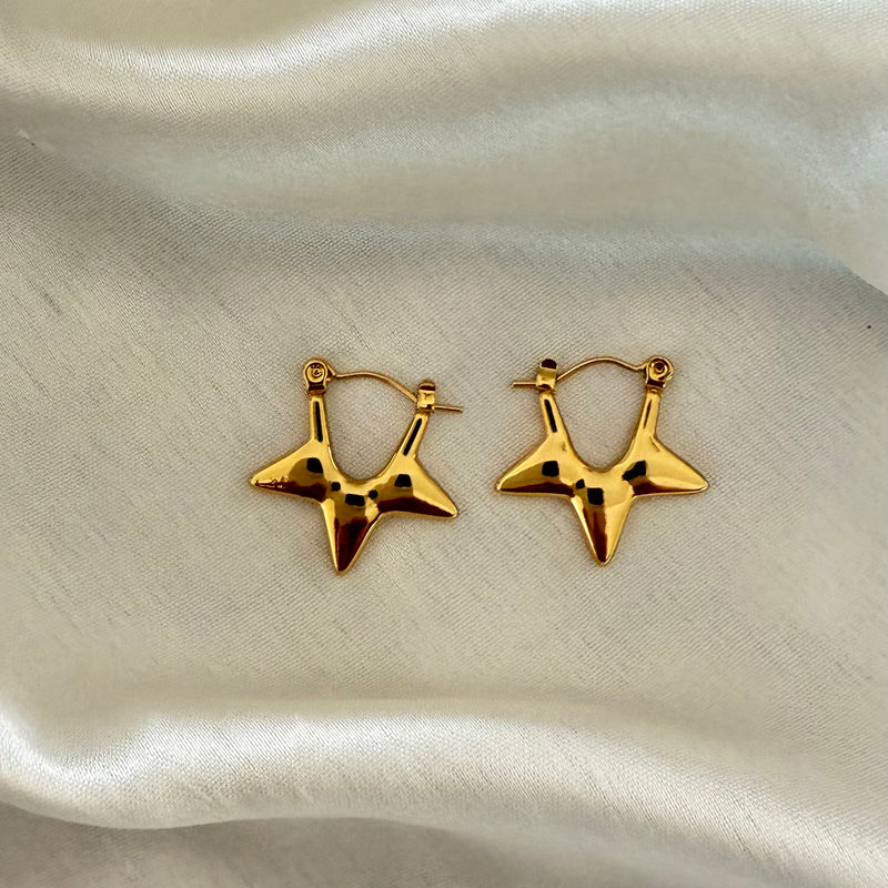 Set of hoops