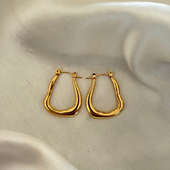 Set of hoops
