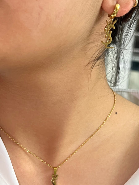 Amaura Golden Whisper Necklace Set “Soft Gold Elegance”