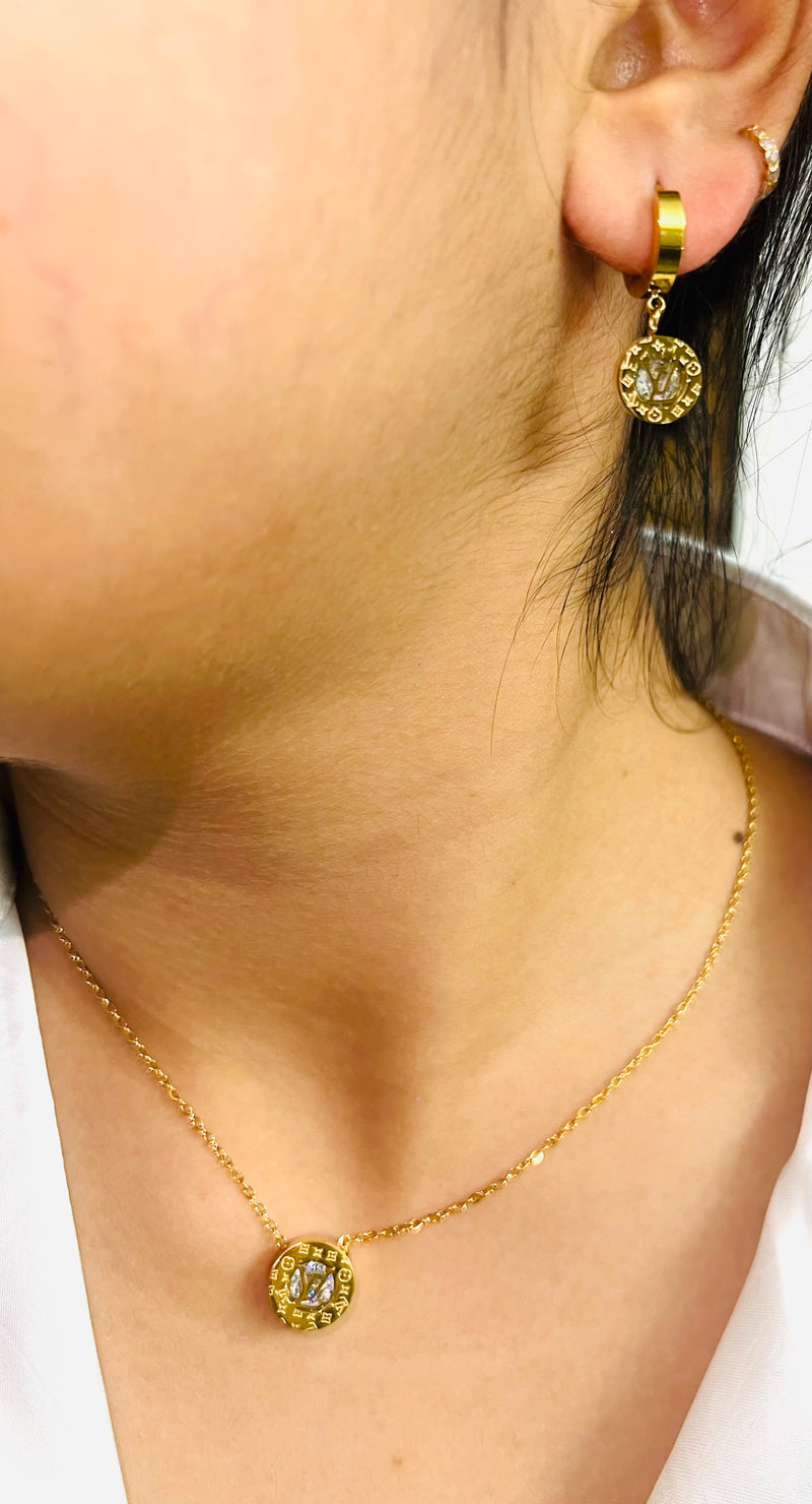 Amaura Lustrous Light Gold Set “Golden Radiance Necklace”