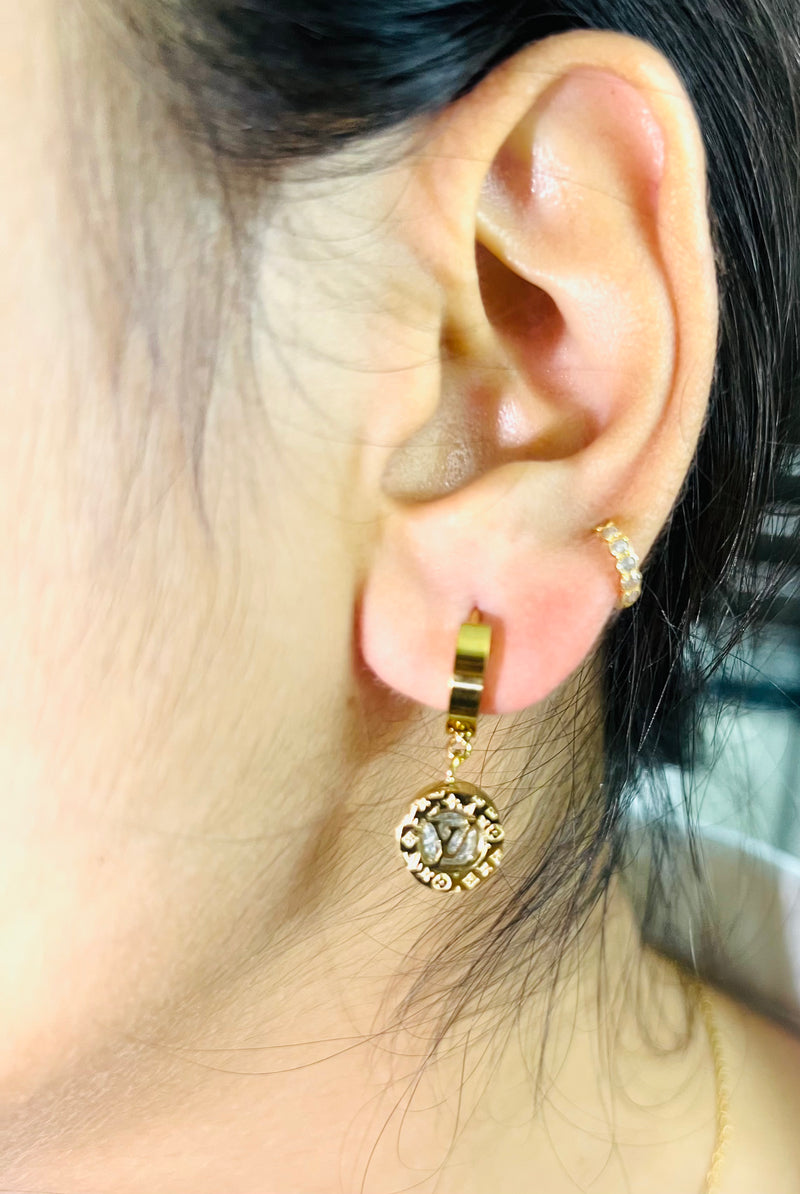 Amaura Lustrous Light Gold Set “Golden Radiance Necklace”