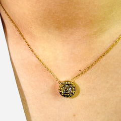 Amaura Lustrous Light Gold Set “Golden Radiance Necklace”