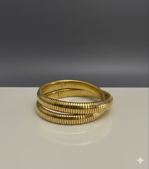 Elegant Gold Coiled Bangle Set for Women