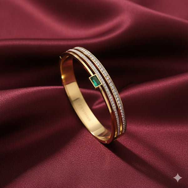 Elegant Gold Kada